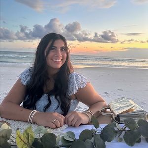 Meet your Posher, Dilan